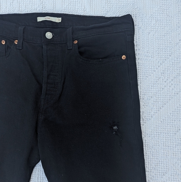 Levi's║Black Wedgie Ripped Jeans║Size 31 - Picture 4 of 7